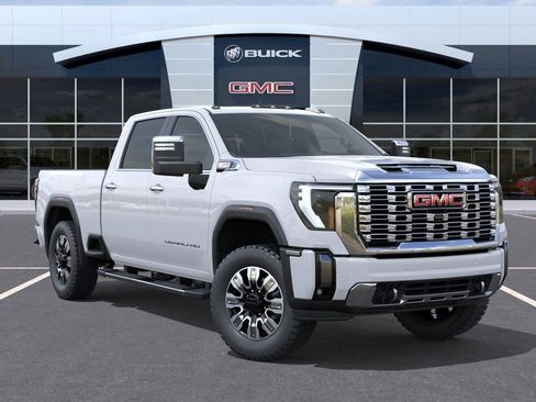 New 2026 GMC Sierra 3500 Denali w/ Denali Reserve Package image 7
