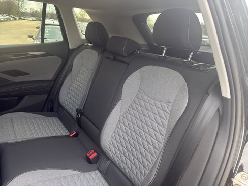 New 2026 Volkswagen Tiguan S FWD image 9