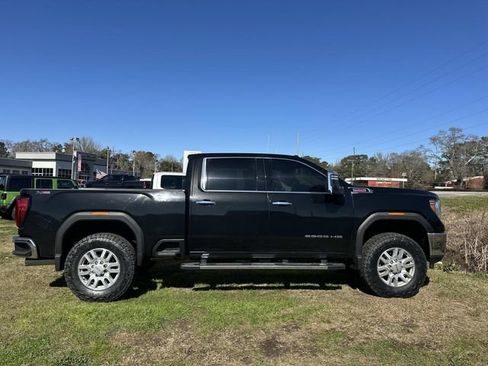 Used 2022 GMC Sierra 2500 SLT w/ SLT Premium Package image 16