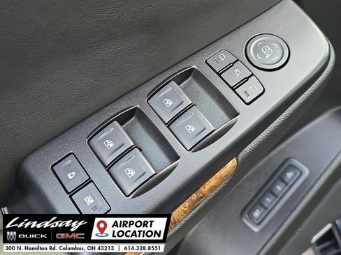 Used 2016 GMC Yukon XL Denali w/ Open Road Package image 24