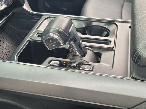 Used 2023 Ford F150 Lariat w/ Equipment Group 502A High image 20