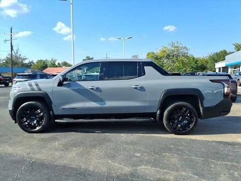 New 2026 Chevrolet Silverado EV LT w/ Plus Package image 10