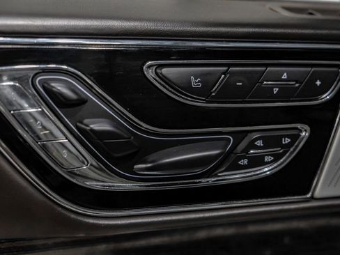 Used 2021 Lincoln Navigator L Black Label w/ Cargo Convenience Package image 47