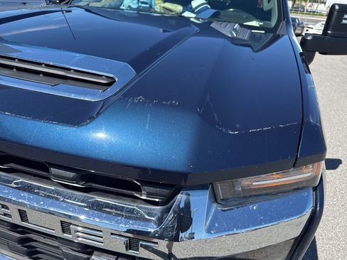 Used 2022 Chevrolet Silverado 2500 LT w/ Convenience Package image 6