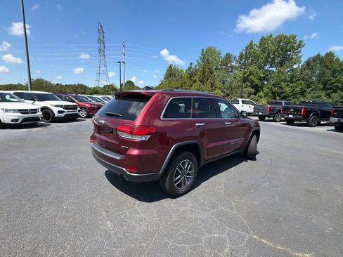 Used 2022 Jeep Grand Cherokee Limited AWD/4WD image 16
