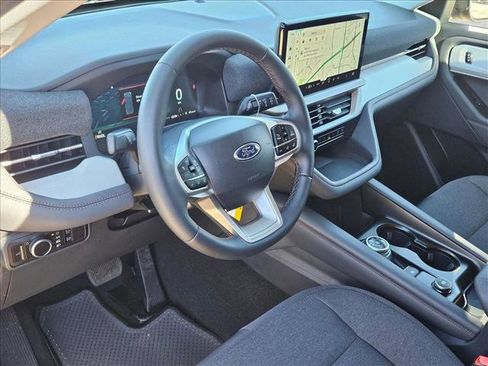 New 2026 Ford Explorer Active image 3