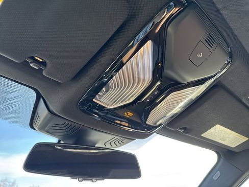 Used 2020 BMW 540i xDrive w/ Convenience Package image 22