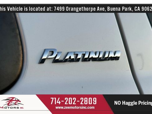 Used 2011 Toyota Sequoia Platinum image 73