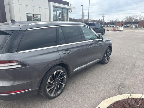 Used 2022 Lincoln Aviator Reserve w/ Equipment Group 201A image 3
