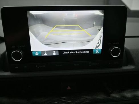 Used 2024 Honda CR-V Sport image 3