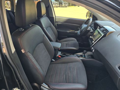 Used 2022 Mitsubishi Outlander Sport SE FWD image 24