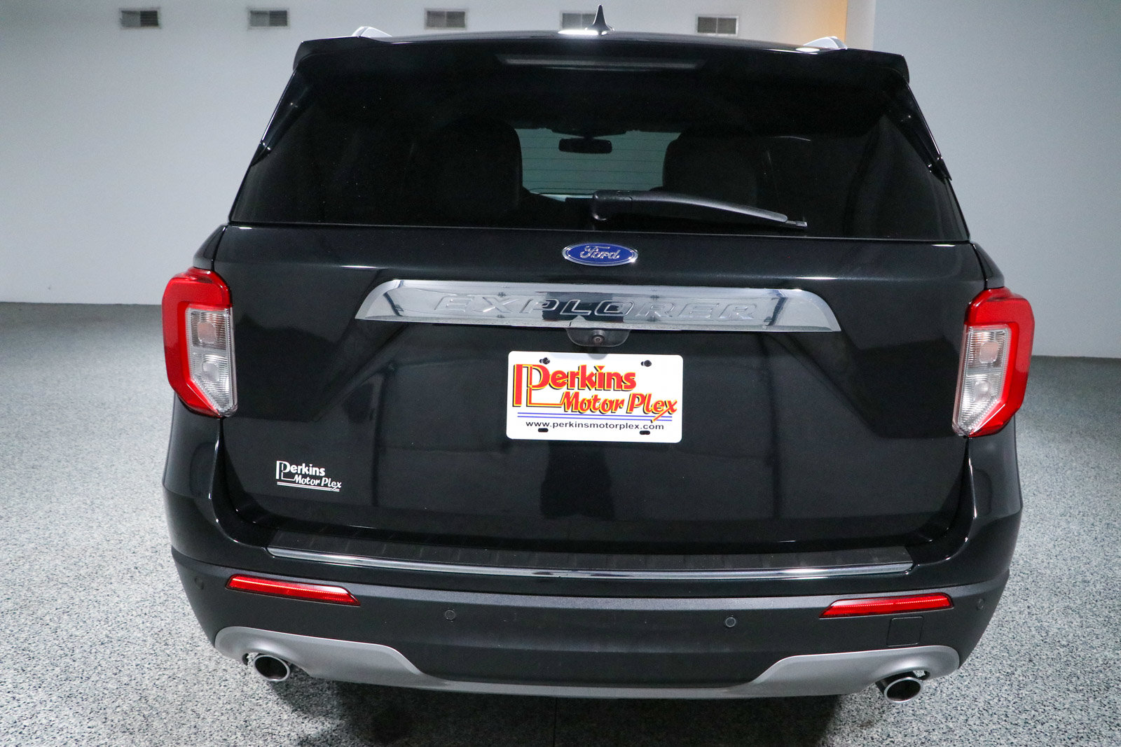 Used 2023 Ford Explorer Limited RWD image 8