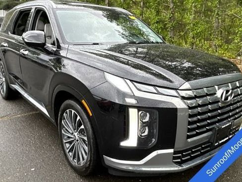 Used 2023 Hyundai Palisade Calligraphy AWD/4WD image 2