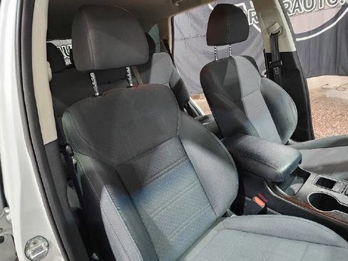 Used 2019 Kia Sorento S image 13