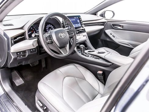 Used 2021 Toyota Avalon XLE w/ Moonroof Package FWD image 29