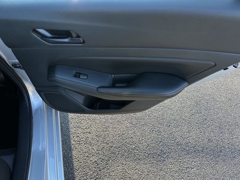 Used 2024 Nissan Altima 2.5 SV image 17