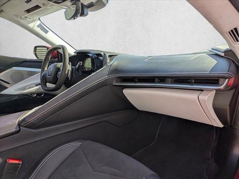 Used 2021 Chevrolet Corvette 3LT w/ Z51 Performance Package image 12