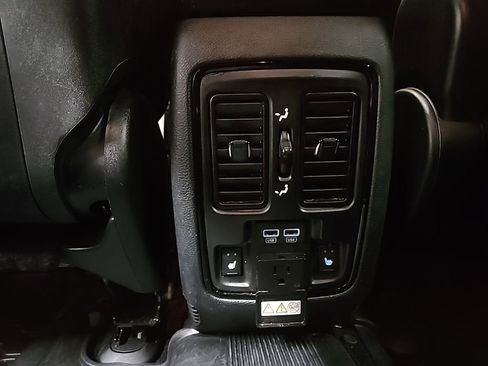 Used 2022 Dodge Durango GT image 42