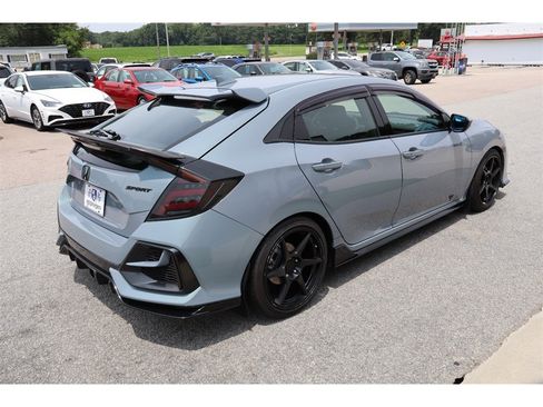 Used 2021 Honda Civic Sport image 5