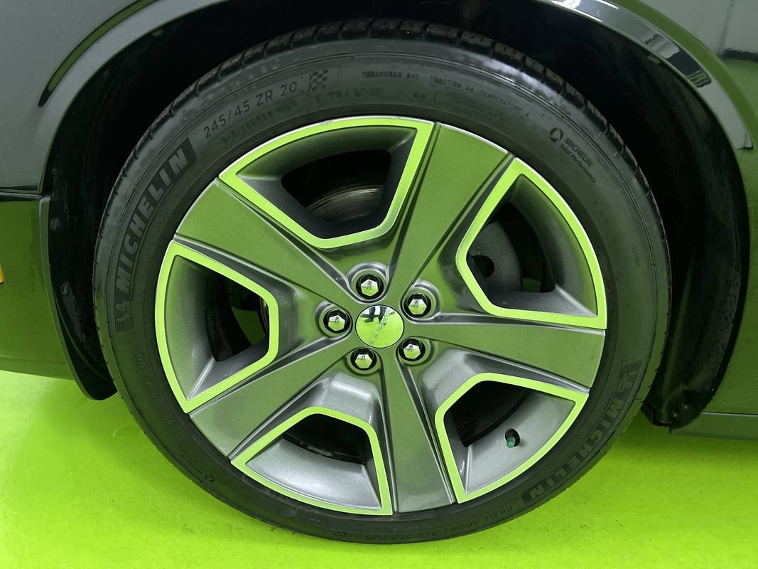Used 2012 Dodge Challenger R/T RWD image 15