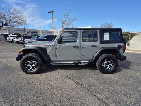 Used 2022 Jeep Wrangler Unlimited Rubicon image 4