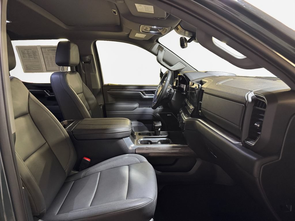 Used 2026 Chevrolet Silverado 1500 LTZ AWD/4WD image 26