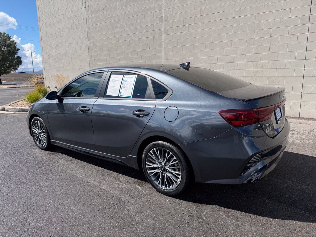 Used 2023 Kia Forte GT-Line FWD image 3