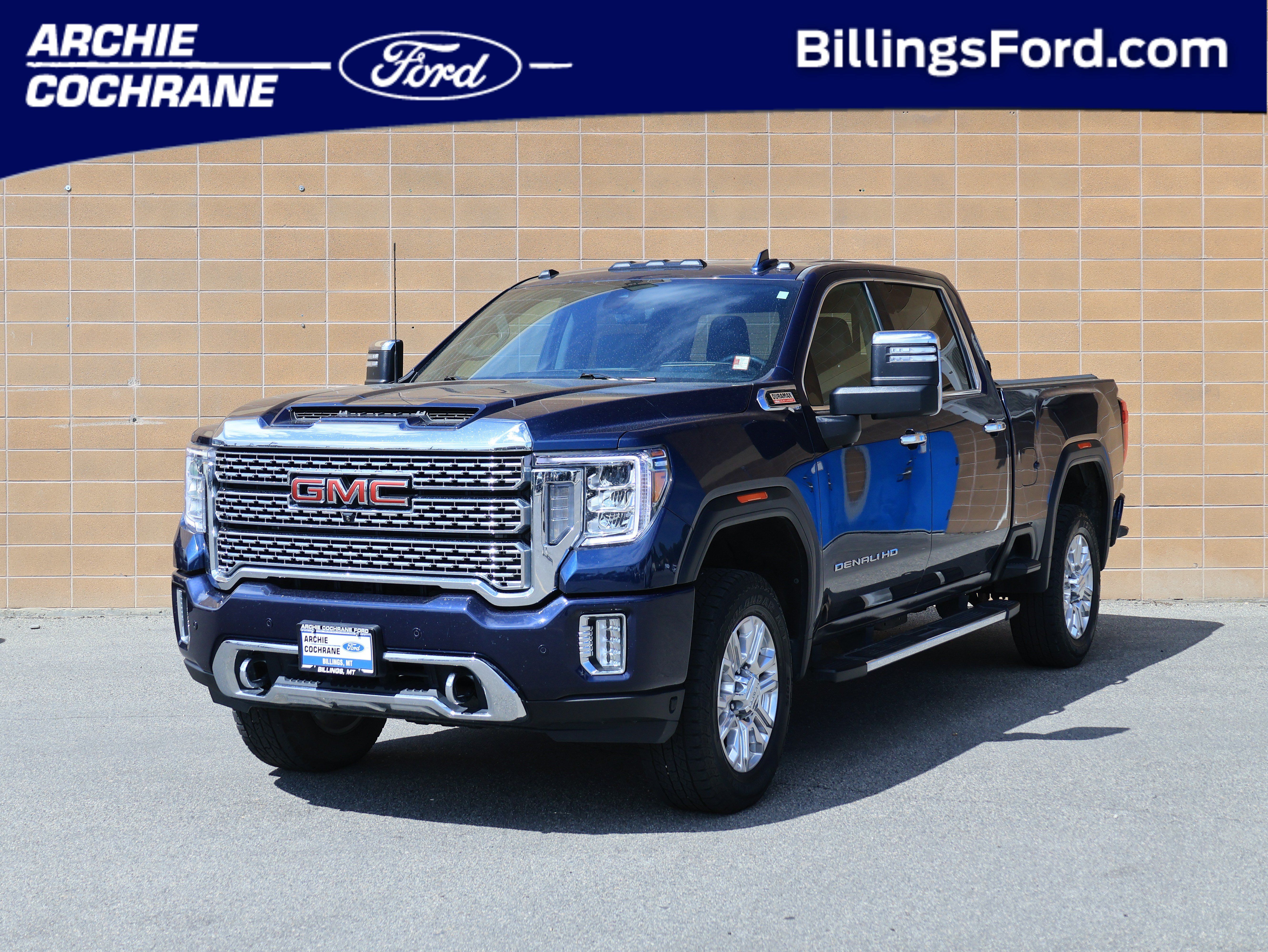 Used 2022 GMC Sierra 3500 Denali w/ Technology Package AWD/4WD image 1