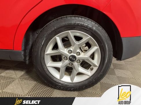 Used 2021 Kia Soul S FWD image 25