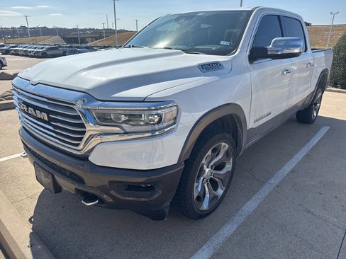 Used 2022 RAM 1500 Limited image 1