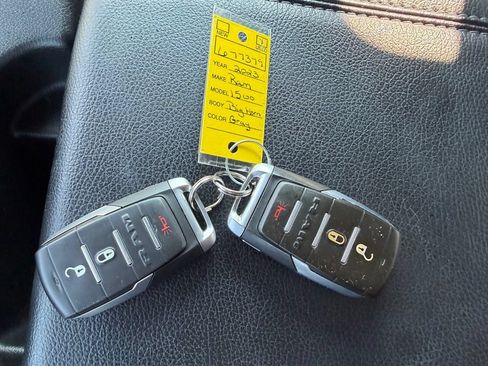 Used 2023 RAM 1500 Big Horn AWD/4WD image 18