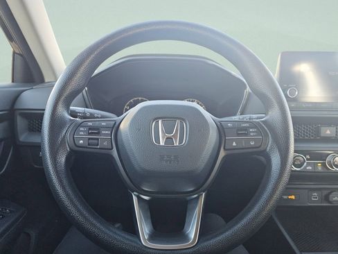 Used 2023 Honda CR-V LX image 29