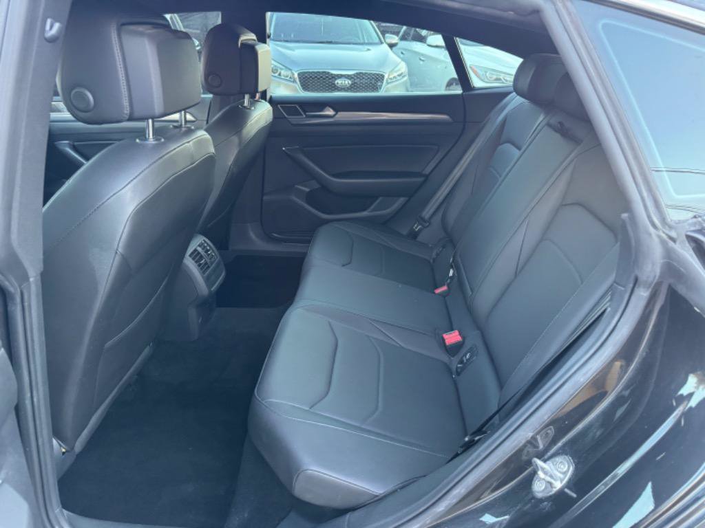 Used 2019 Volkswagen Arteon SE FWD image 11