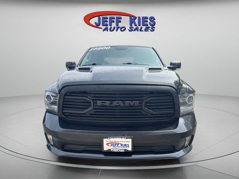 Used 2017 RAM 1500 Sport w/ Black Ram 1500 Sport Group AWD/4WD image 2
