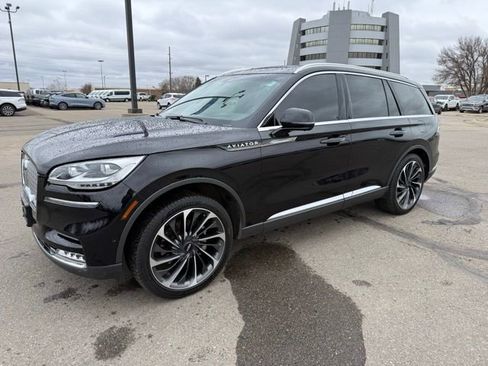 Certified 2022 Lincoln Aviator Reserve w/ Equipment Group 201A AWD/4WD image 6