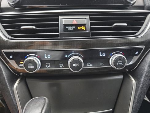 Used 2021 Honda Accord Sport Special Edition image 25