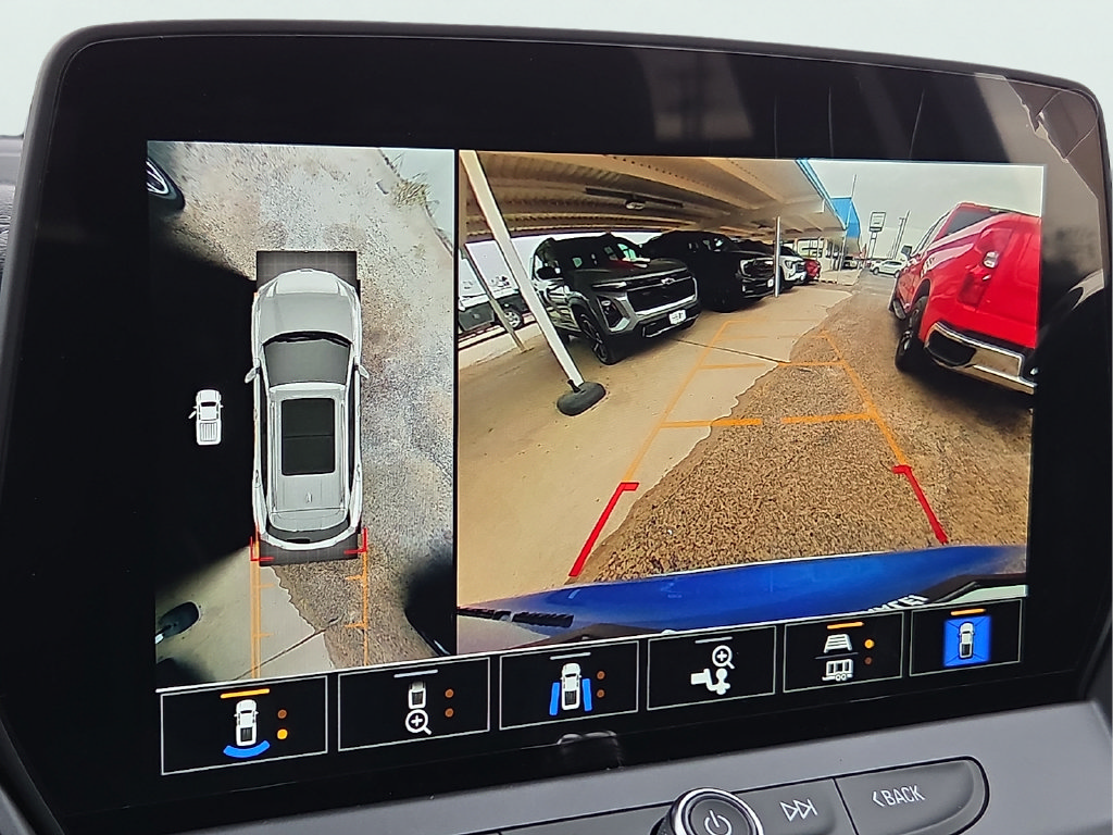 New 2026 Chevrolet Blazer LT w/ Sound & Technology Package AWD/4WD image 23