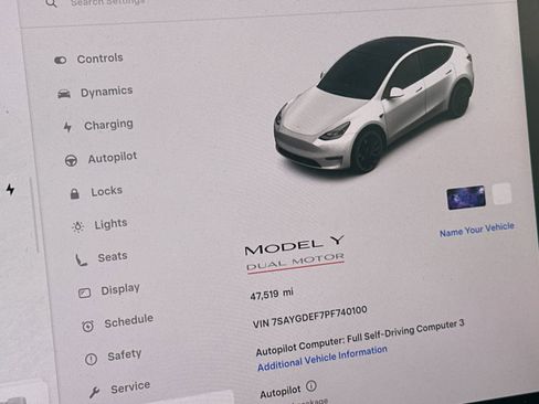 Used 2023 Tesla Model Y Performance AWD/4WD image 26