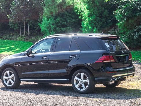 Used 2018 Mercedes-Benz GLE 350 4MATIC w/ Premium 1 Package image 5