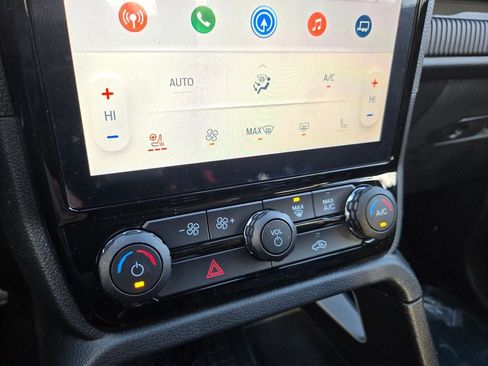 New 2025 Ford Ranger Lariat w/ Convenience Package image 16