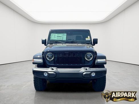 New 2025 Jeep Gladiator Sport AWD/4WD image 5