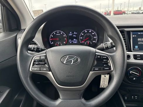 Used 2021 Hyundai Accent SEL image 14