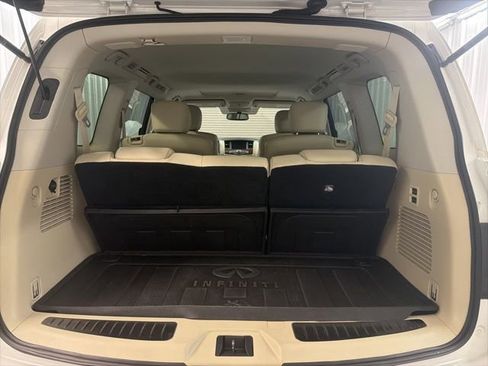 Used 2019 INFINITI QX80 Luxe w/ All-Season Package image 28