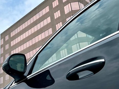 Certified 2026 Mercedes-Benz C 300 4MATIC Sedan image 11