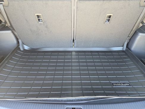 New 2026 Volkswagen Atlas SE FWD image 24