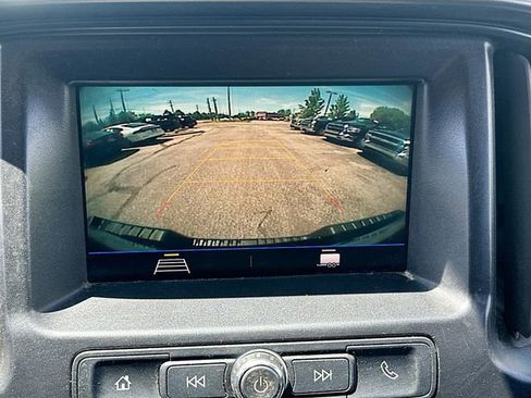 Used 2022 Chevrolet Colorado W/T w/ WT Convenience Package AWD/4WD image 14
