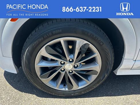 Used 2020 Buick Encore GX Essence w/ Advanced Technology Package FWD image 11