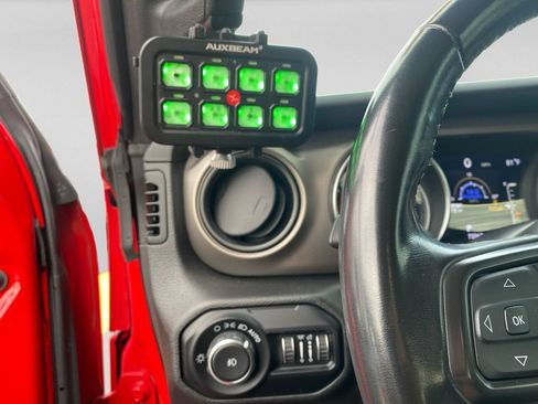 Used 2021 Jeep Wrangler Unlimited Sport AWD/4WD image 16