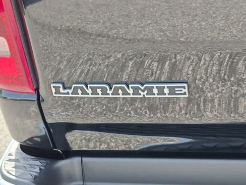 Used 2022 RAM 1500 Laramie AWD/4WD image 23