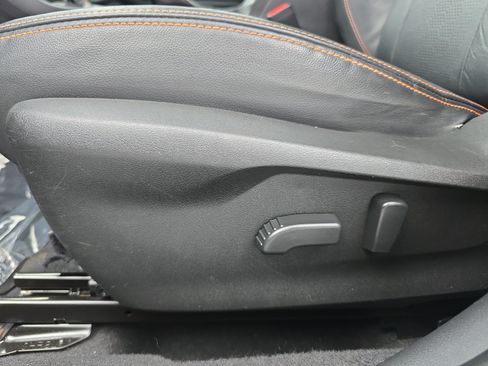 Used 2019 Subaru Crosstrek 2.0i Limited w/ Moonroof Package AWD/4WD image 28